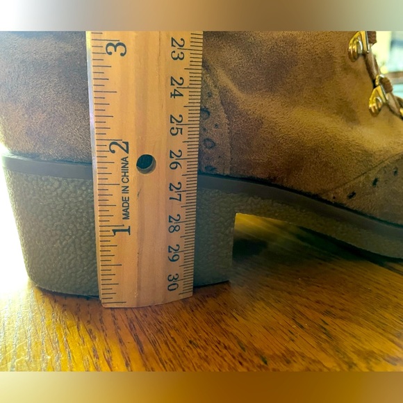 Tommy Hilfiger twyazi tan faux suede lace up boots - Picture 6 of 8